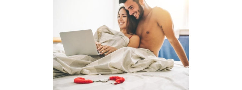 Introduzir Brinquedos e Acessórios Sensuais na Relação: Um Guia para Casais